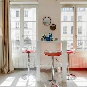 Daire Sweett - Grands Boulevards, Paris