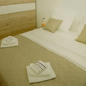 Camino - Near Mall Of Apartamento Split