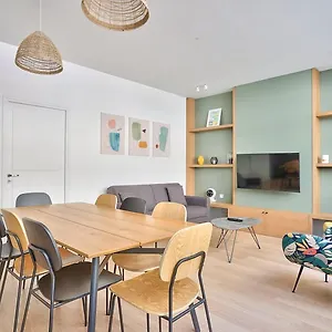 Guestready - Modern Flat Near Latin Quarter! Parigi