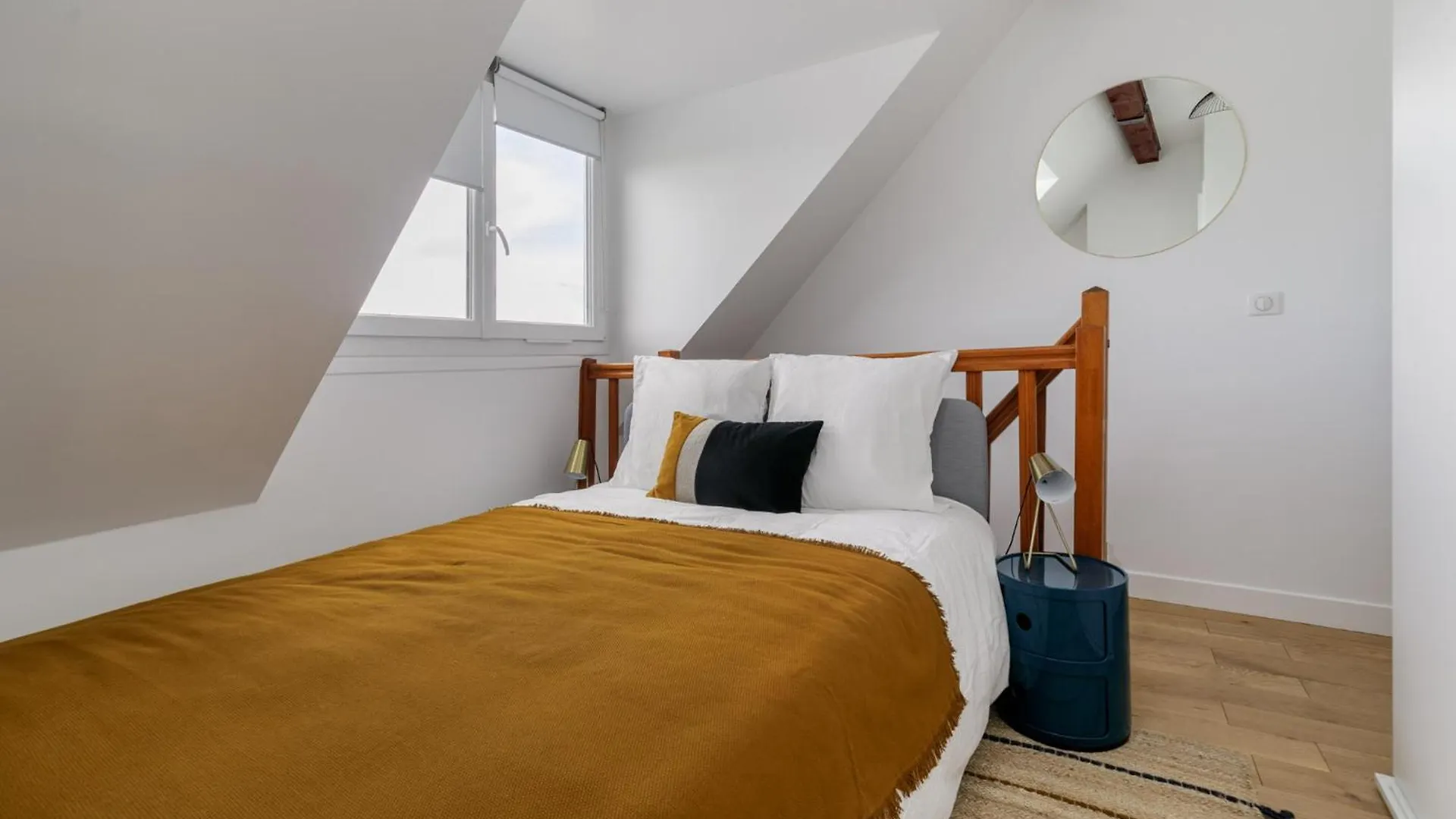 Daire Bridgestreet Le Marais - Les Halles Paris Fransa